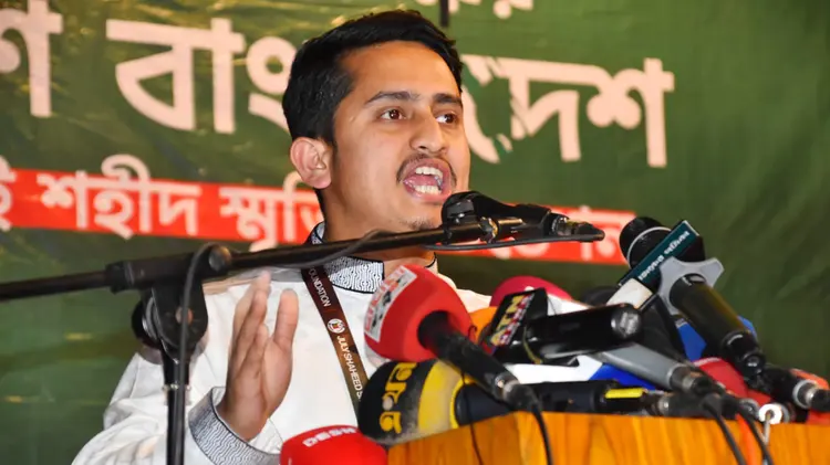 ছাত্র আন্দোলনে শহীদদের লাশ তোলা মানা সারজিসের